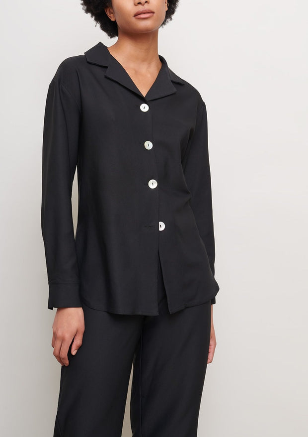shell-button-pj-top-sustainable-cooling-wicking-cucumber-clothing