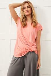 Coral Drape Knot Tee in 37.5® Technology Jersey