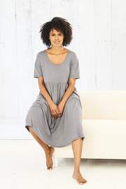 Stone Tiered Dress in 37.5® Technology Jersey
