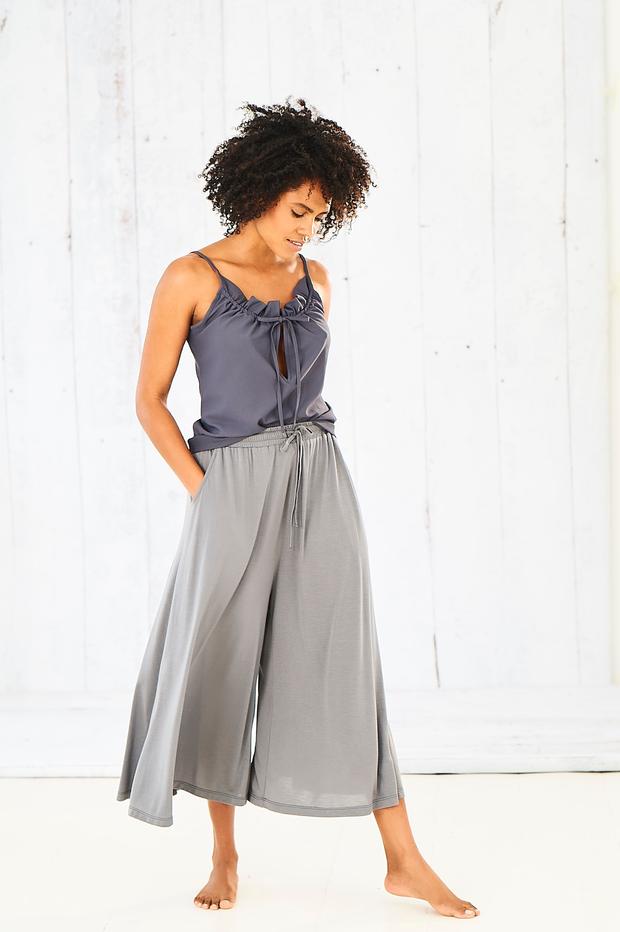 Stone Wide Leg Culottes in 37.5® Technology Jersey