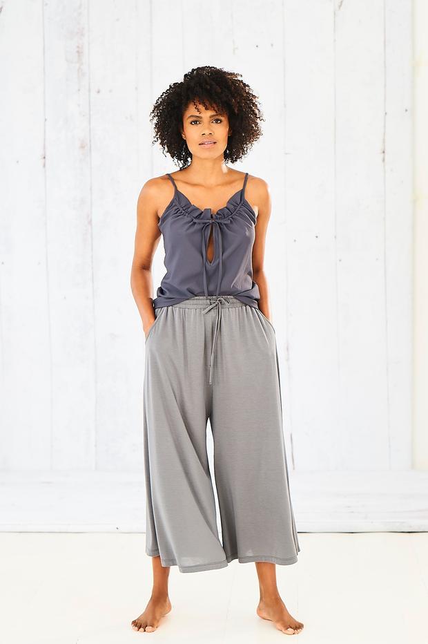 Stone Wide Leg Culottes in 37.5® Technology Jersey