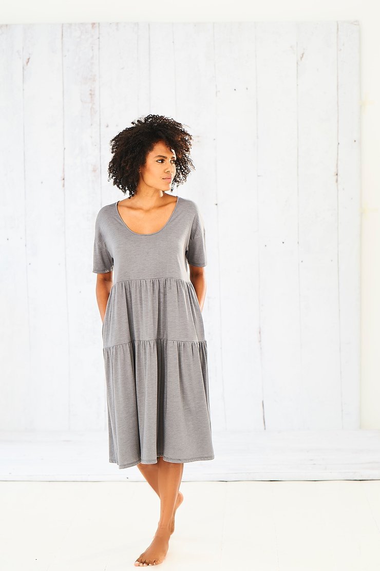 Stone Tiered Dress in 37.5® Technology Jersey